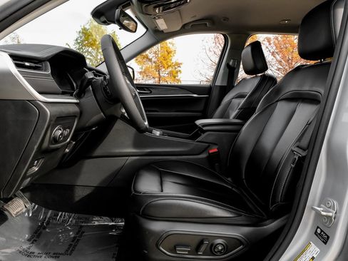 Used 2023 Jeep Grand Cherokee L Limited image 5