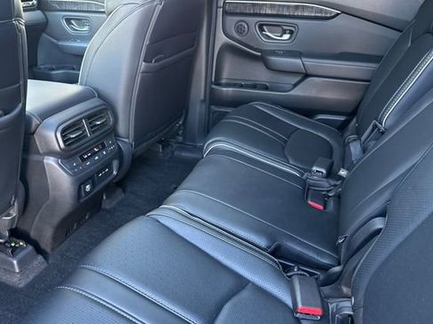 Certified 2024 Honda Pilot Elite image 14