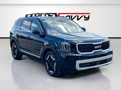 Used 2025 Kia Telluride S