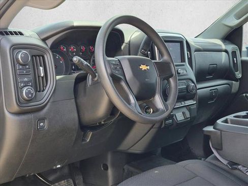 Used 2024 Chevrolet Silverado 2500 W/T AWD/4WD image 9