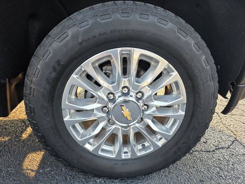 Used 2022 Chevrolet Silverado 2500 High Country w/ Z71 Off-Road Package AWD/4WD image 30