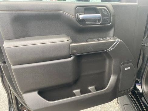 Used 2021 GMC Sierra 1500 AT4 w/ Technology Package AWD/4WD image 16