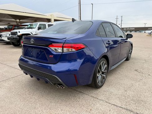 Used 2022 Toyota Corolla SE w/ Carpet Mat Package (TMS) FWD image 7