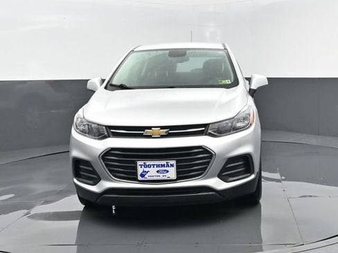 Used 2017 Chevrolet Trax LS AWD/4WD image 21