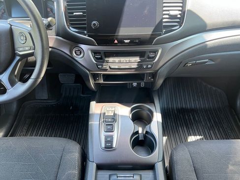 Used 2022 Honda Pilot Sport image 15