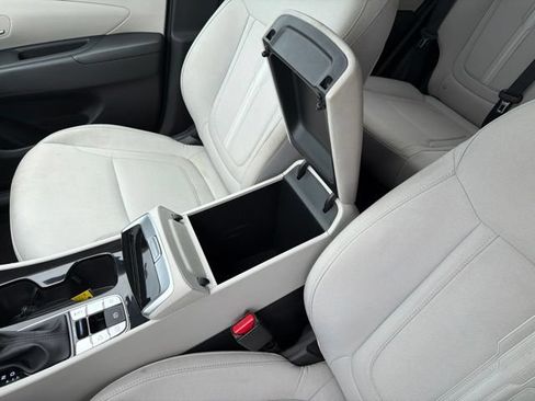 Used 2025 Hyundai Tucson SEL FWD image 21