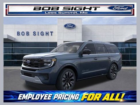New 2026 Ford Expedition Platinum w/ Driver's Package AWD/4WD image 1