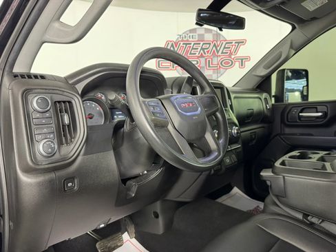 Used 2020 GMC Sierra 2500 4x4 Crew Cab w/ Convenience Package image 10