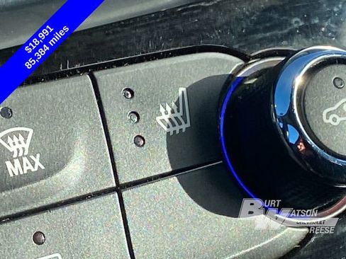 Used 2019 Buick LaCrosse Essence w/ Sun and Shade Package image 31