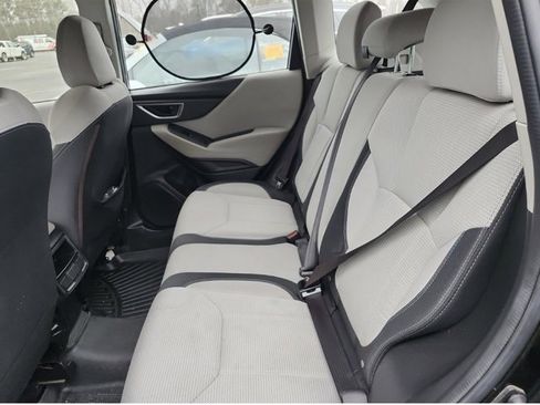 Used 2021 Subaru Forester image 23