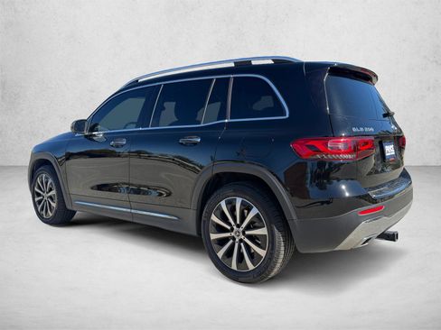 Used 2023 Mercedes-Benz GLB 250 4MATIC image 7