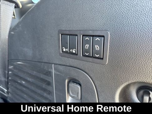 Used 2020 GMC Yukon Denali image 19