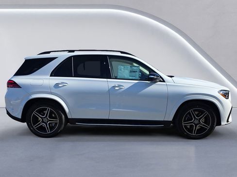 New 2026 Mercedes-Benz GLE 450 4MATIC image 3