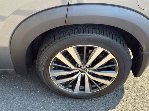 Certified 2022 Nissan Pathfinder Platinum w/ Cargo Package image 23