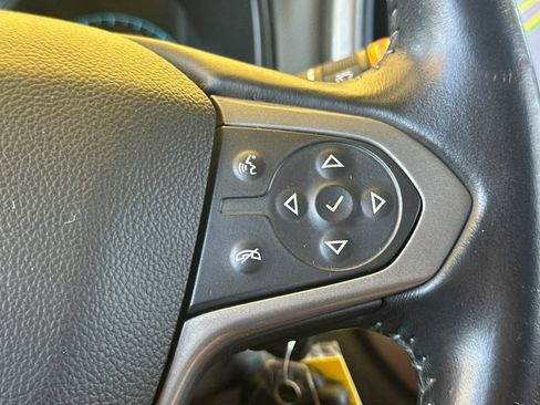 Used 2016 Chevrolet Colorado Z71 w/ Z71 Midnight Edition AWD/4WD image 27
