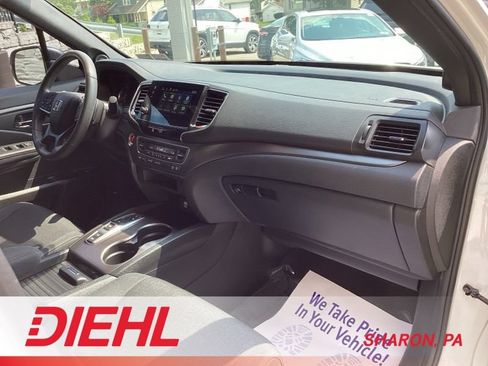 Used 2021 Honda Passport Sport image 15