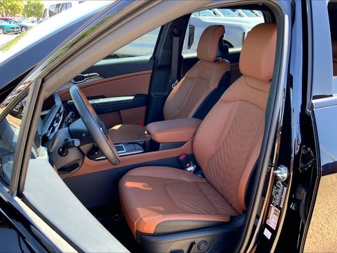 Used 2026 Kia Sportage X-Line w/ X-Line Premium Package AWD/4WD image 8