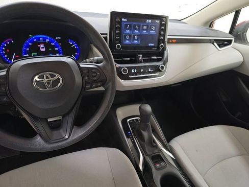 Used 2021 Toyota Corolla LE w/ Carpet Mat Package (TMS) image 9