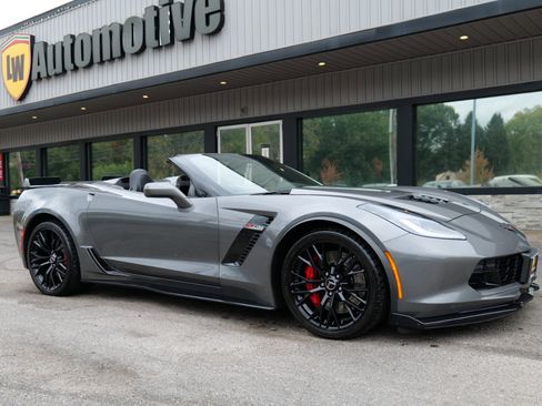 Used 2015 Chevrolet Corvette Z06 w/ 2LZ Preferred Equipment Group image 59