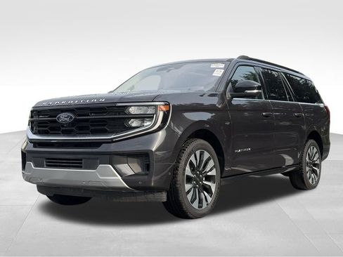 Used 2025 Ford Expedition Max Platinum w/ Driver's Package AWD/4WD image 3