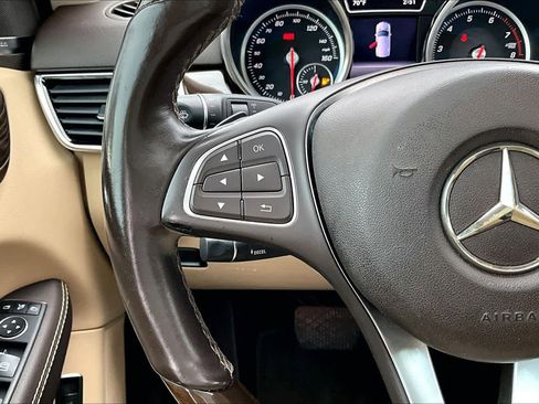 Used 2018 Mercedes-Benz GLE 350 image 23