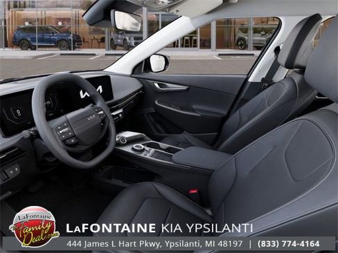 New 2025 Kia EV6 Wind image 18