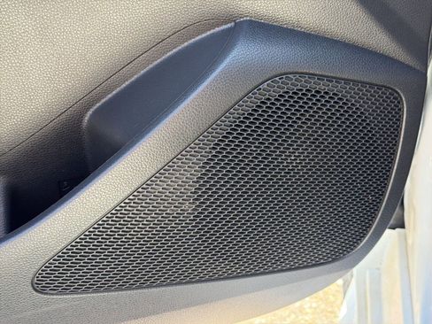 Used 2023 Toyota Corolla LE image 20