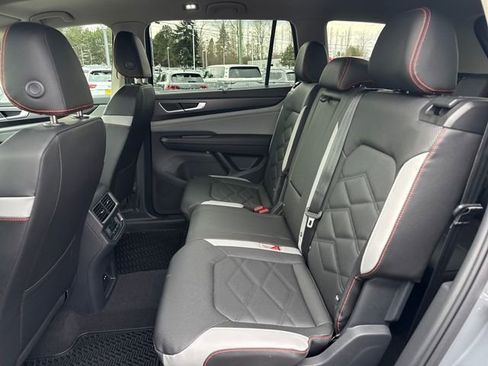 New 2026 Volkswagen Atlas Peak Edition AWD/4WD image 15