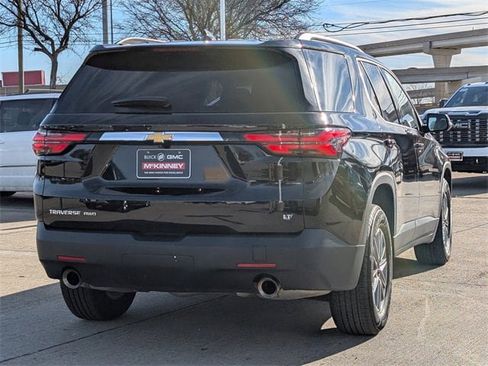 Used 2023 Chevrolet Traverse LT image 4
