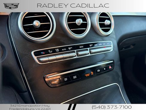 Used 2020 Mercedes-Benz GLC 300 4MATIC Coupe image 10