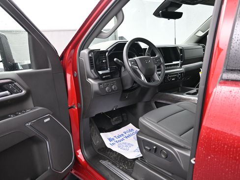 New 2026 Chevrolet Silverado 2500 LTZ w/ LTZ Plus Package AWD/4WD image 9