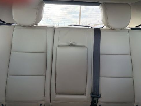 Used 2018 Buick Encore Premium w/ Experience Buick Package image 21