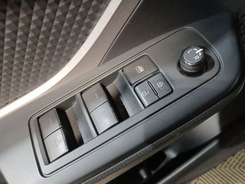 Used 2021 Toyota C-HR LE image 15