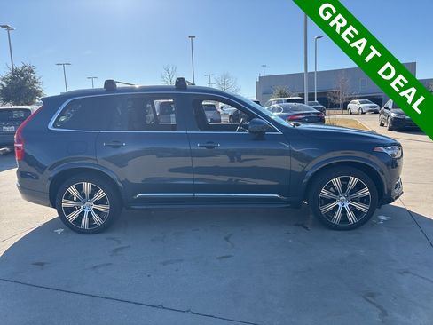 Used 2022 Volvo XC90 T6 Inscription w/ Advanced Package image 4