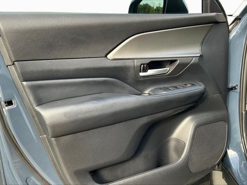 Used 2025 Toyota Grand Highlander AWD Hybrid image 21