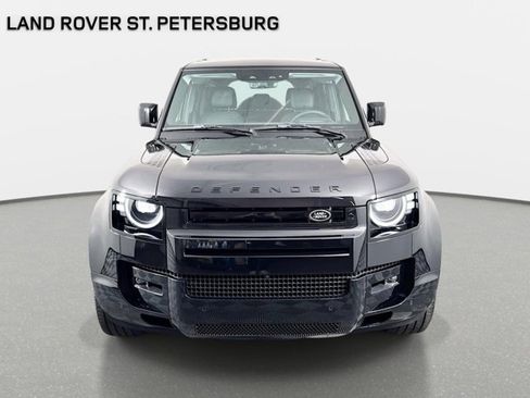 Used 2026 Land Rover Defender 110 X-Dynamic SE AWD/4WD image 2