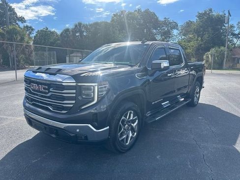Used 2023 GMC Sierra 1500 SLT w/ SLT Premium Plus Package AWD/4WD image 1