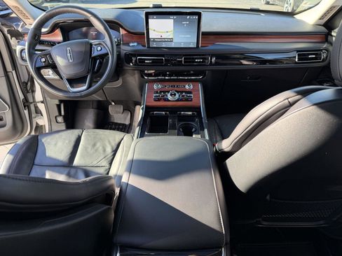 Used 2024 Lincoln Aviator Reserve w/ Equipment Group 201A image 13