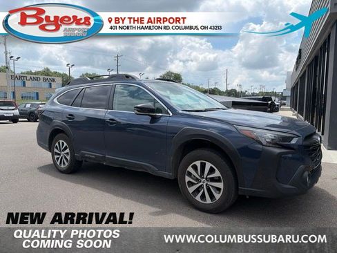 Used 2025 Subaru Outback Premium w/ Popular Package #1 AWD/4WD image 1