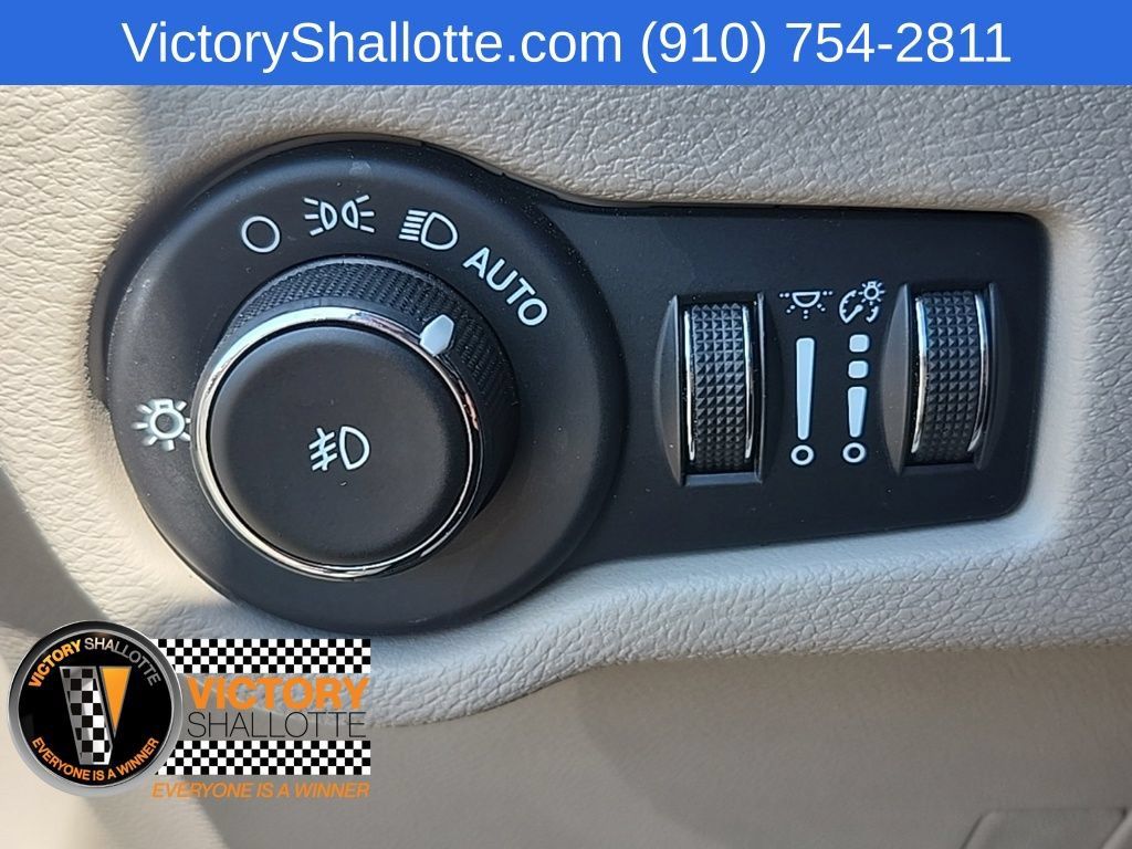 Certified 2022 Chrysler Pacifica Touring-L FWD image 15