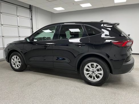 Used 2025 Ford Escape Active AWD/4WD image 7