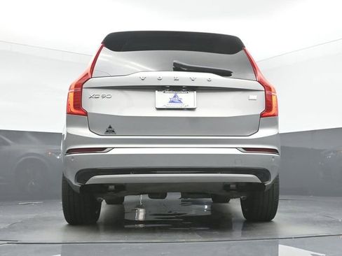 Used 2023 Volvo XC90 T8 Plus image 44