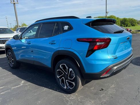 New 2026 Chevrolet Trax RS FWD image 5