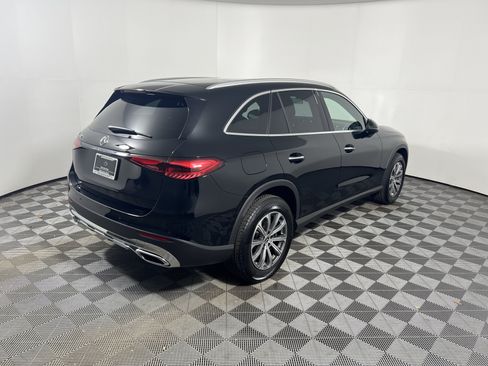 Used 2026 Mercedes-Benz GLC 300 image 5