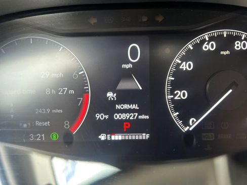 Used 2025 Honda HR-V EX-L image 16