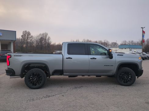 New 2026 Chevrolet Silverado 2500 LT w/ Trail Boss Package image 4