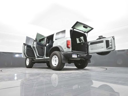 Used 2023 Ford Bronco Heritage Edition image 63
