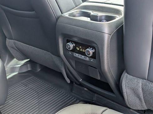 New 2026 GMC Acadia Elevation w/ Black Edition FWD image 32