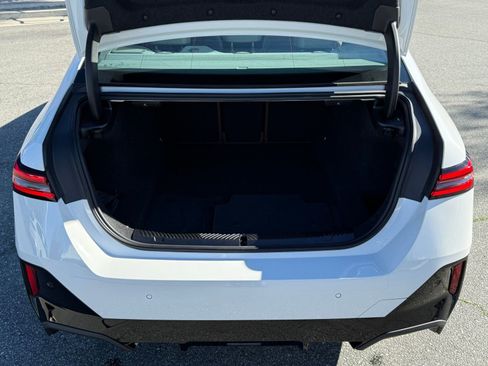 Used 2026 BMW 530i w/ M Sport Package image 16