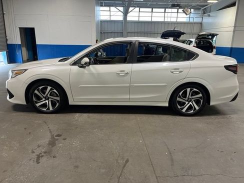 Used 2022 Subaru Legacy Limited AWD/4WD image 6